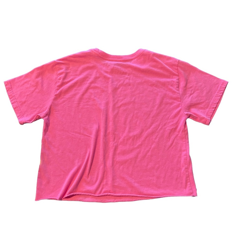Flaming Cheetos Women’s Hot Pink Cropped Tee Size XS - Picture 2 of 4